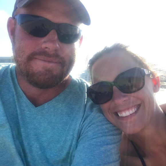 Meet your Posher, Samantha! - Picture 3 of 4